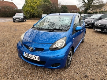 Used Toyota AYGO 2010 for sale - 77298445: Photo