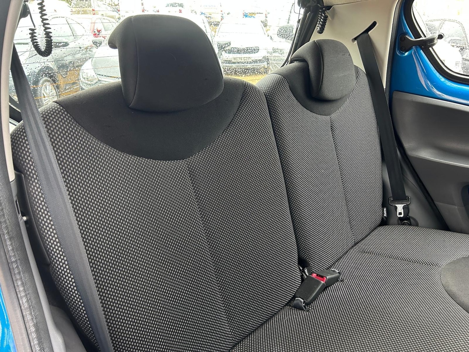 Used Toyota AYGO 2010 for sale - 77298445: Photo 29