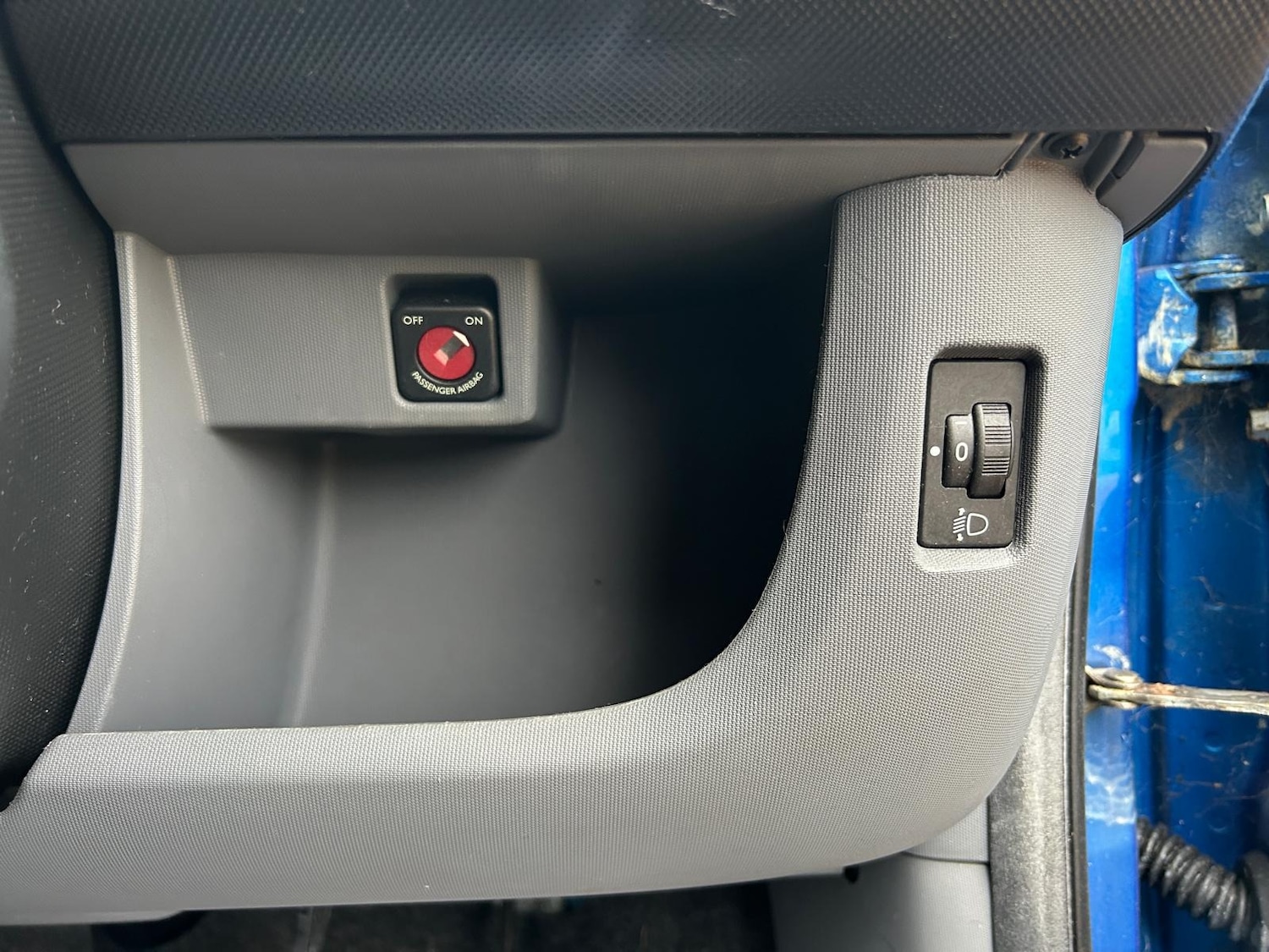 Used Toyota AYGO 2010 for sale - 77298445: Photo 34