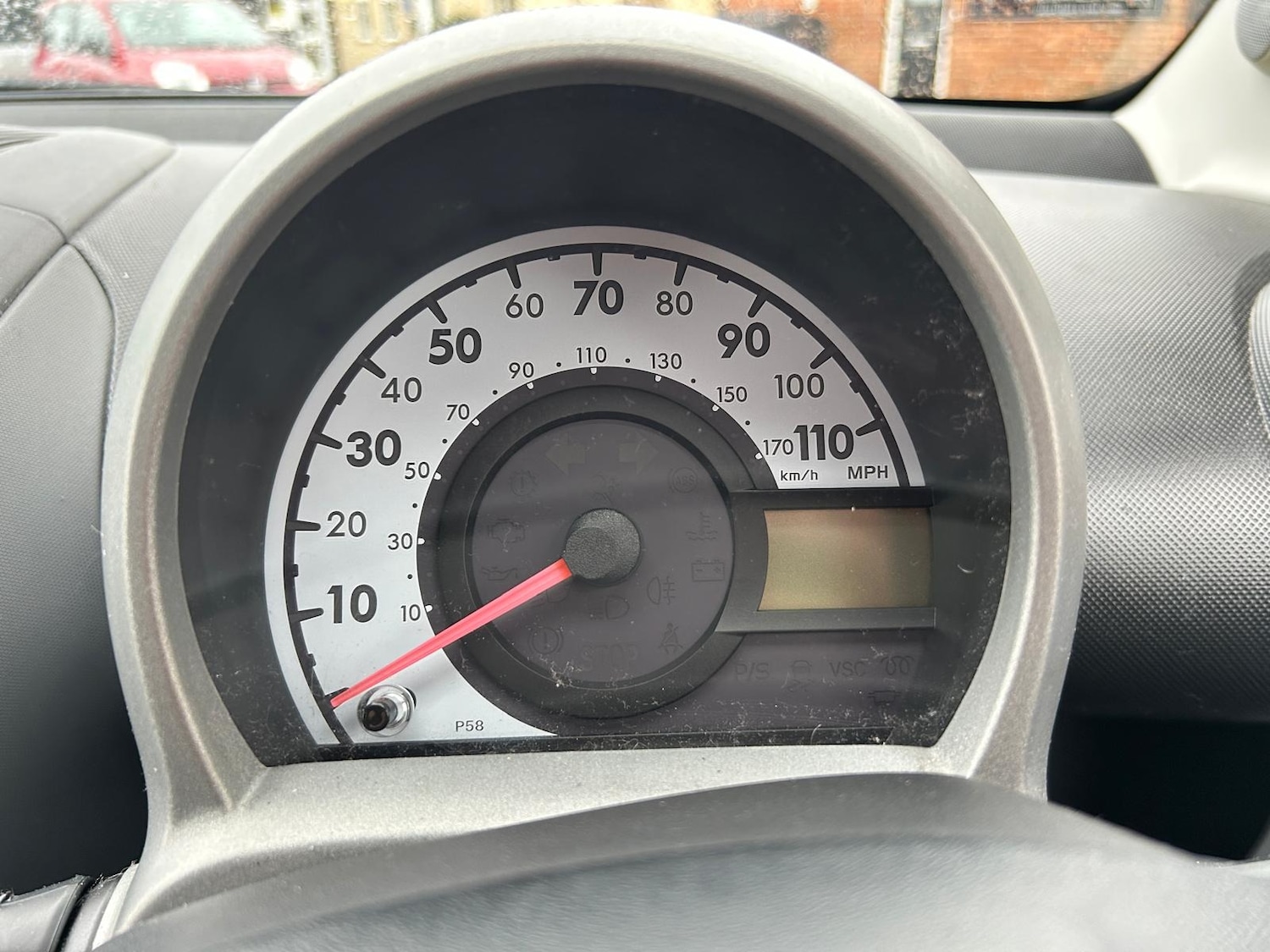 Used Toyota AYGO 2010 for sale - 77298445: Photo 37