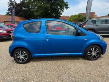 Used Toyota AYGO 2010 for sale - 75106503: Photo