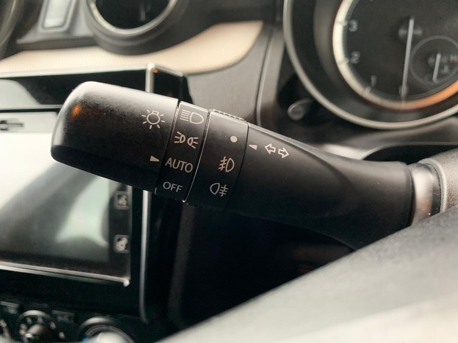 Used Suzuki Swift 2020 for sale - 76426674: Photo 35