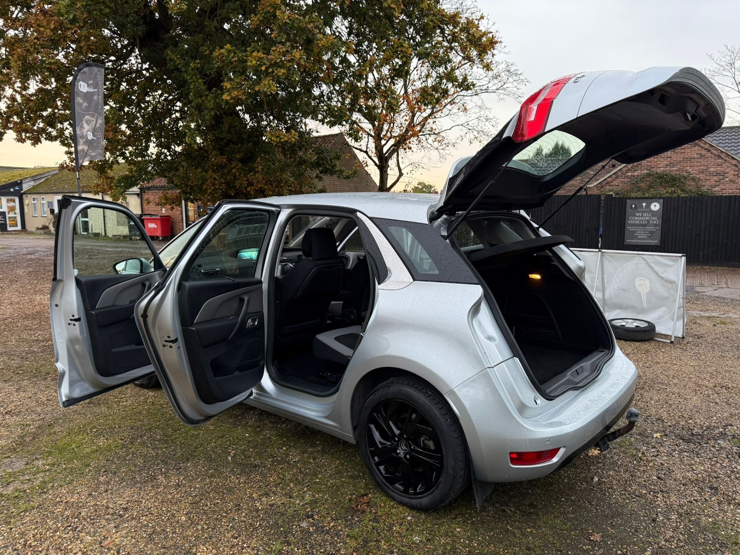Used Citroen C4 Picasso 2014 for sale - 76503098: Photo 15