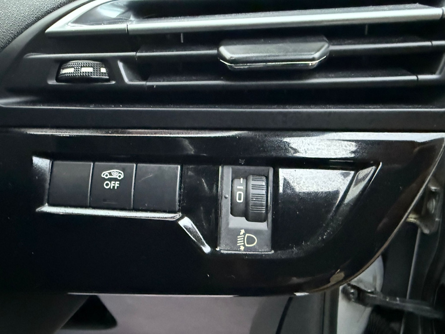 Used Citroen C4 Picasso 2014 for sale - 76503098: Photo 38