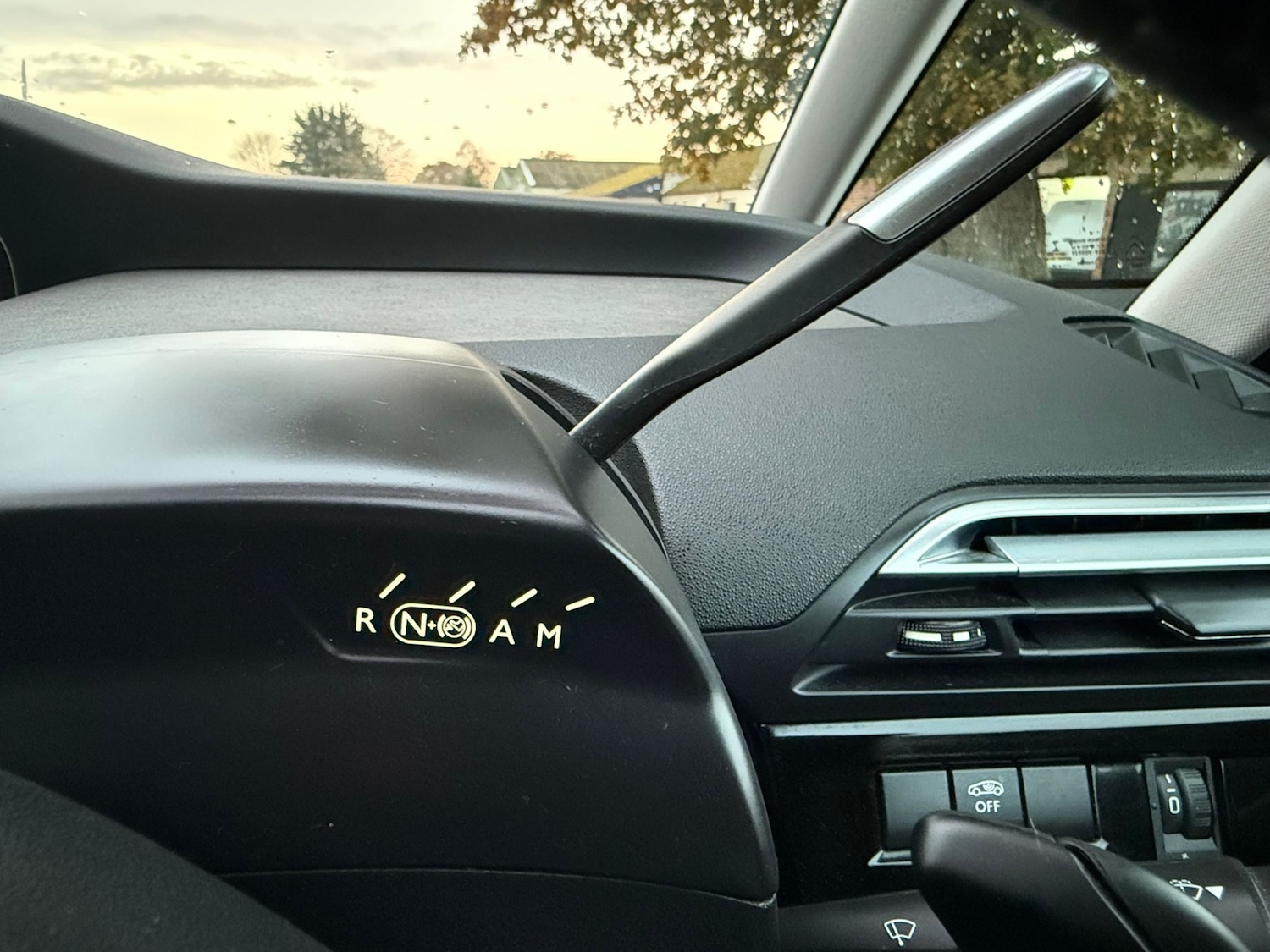 Used Citroen C4 Picasso 2014 for sale - 76503098: Photo 53