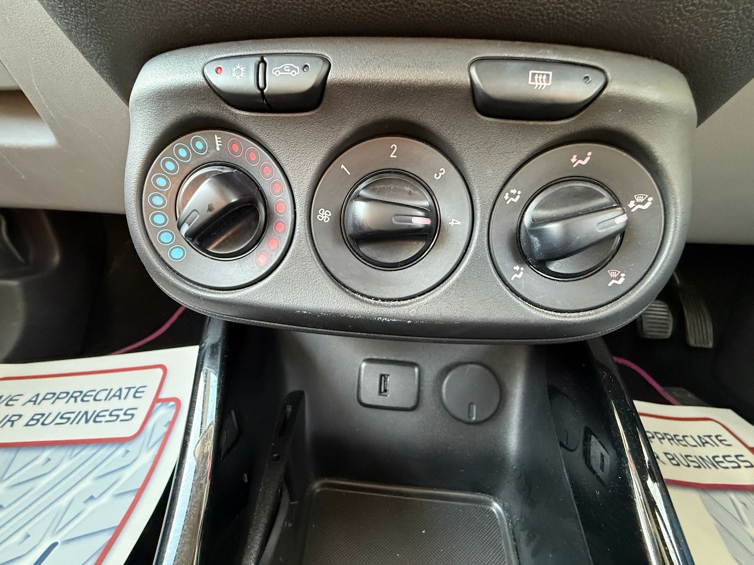 Used Vauxhall Corsa 2016 for sale - 77961629: Photo 20