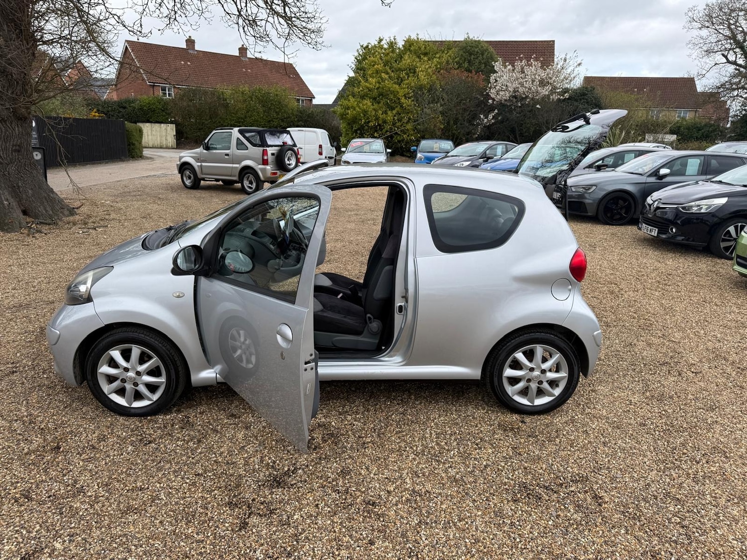 Used Toyota AYGO 2008 for sale - 78149301: Photo 11