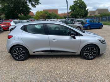 Used Renault Clio 2015 for sale - 74878829: Photo
