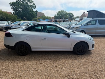 Used Renault Megane 2014 for sale - 79216939: Photo