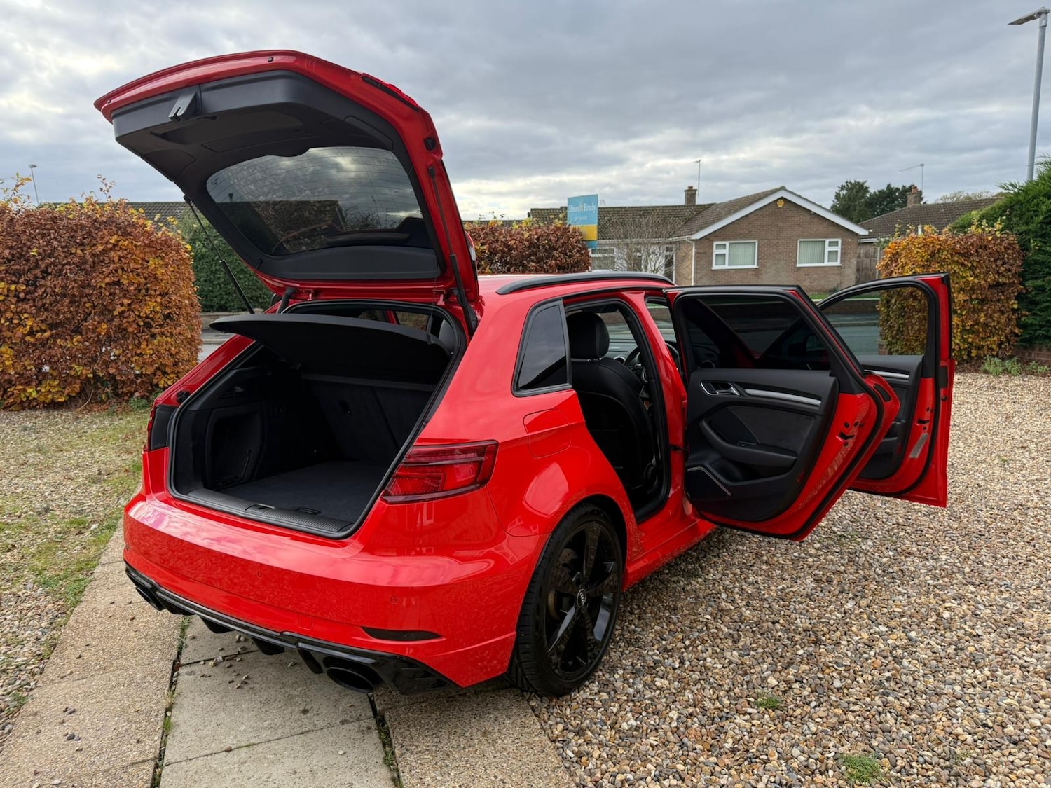 Used Audi RS3 2018 for sale - 76611111: Photo 17