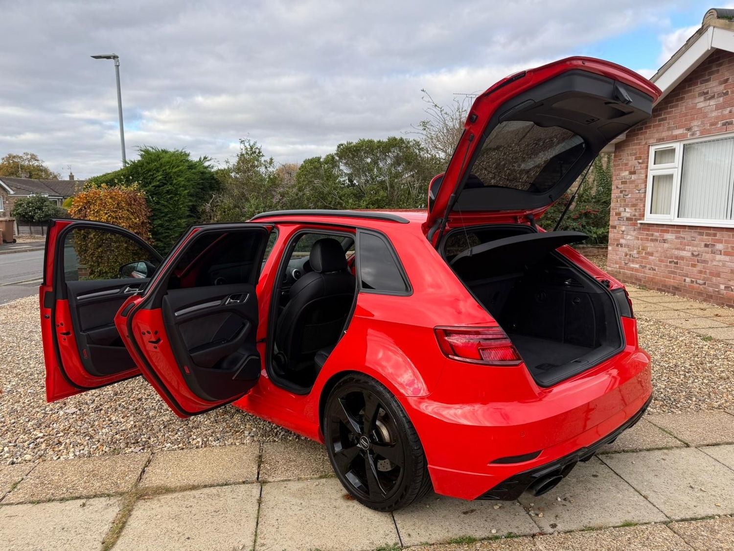 Used Audi RS3 2018 for sale - 76611111: Photo 19