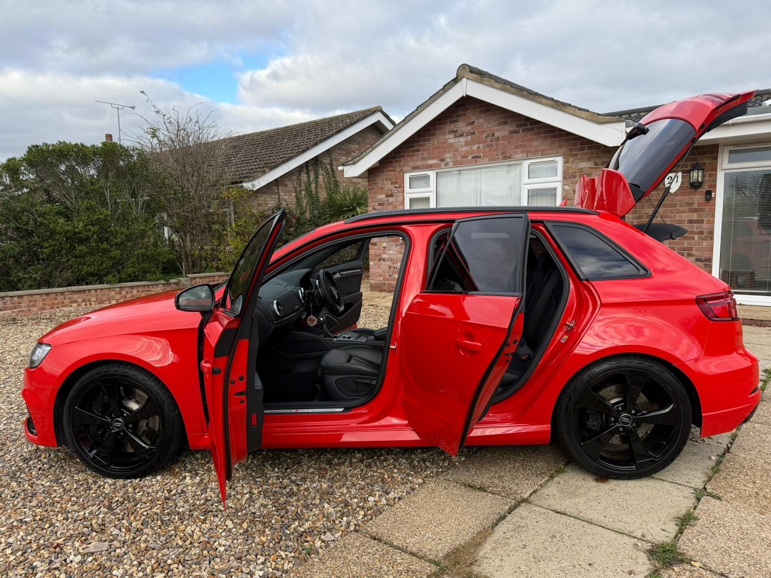 Used Audi RS3 2018 for sale - 76611111: Photo 20