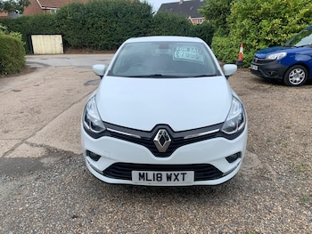 Used Renault Clio 2018 for sale - 75274207: Photo