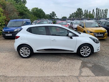 Used Renault Clio 2018 for sale - 75274207: Photo
