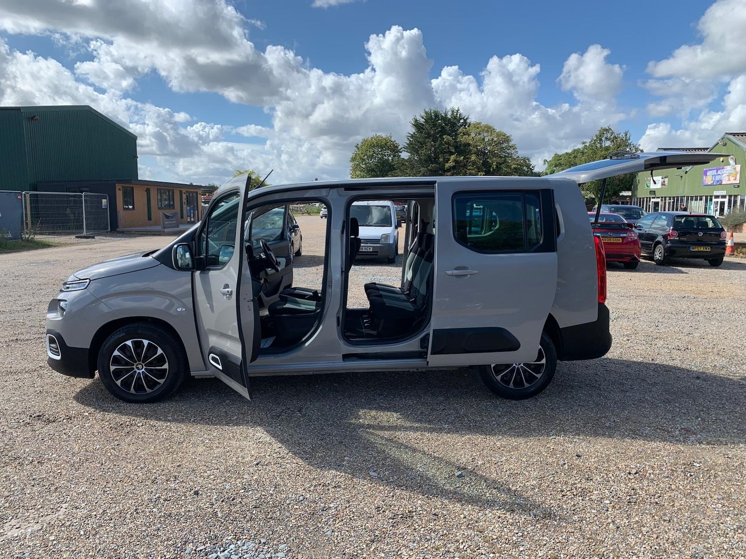 Used Citroen Berlingo 2019 for sale - 75761802: Photo 13