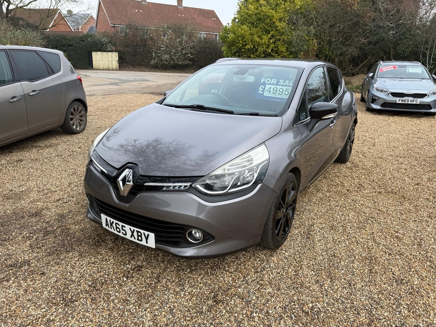 Used Renault Clio 2015 for sale - 77745162: Photo 1