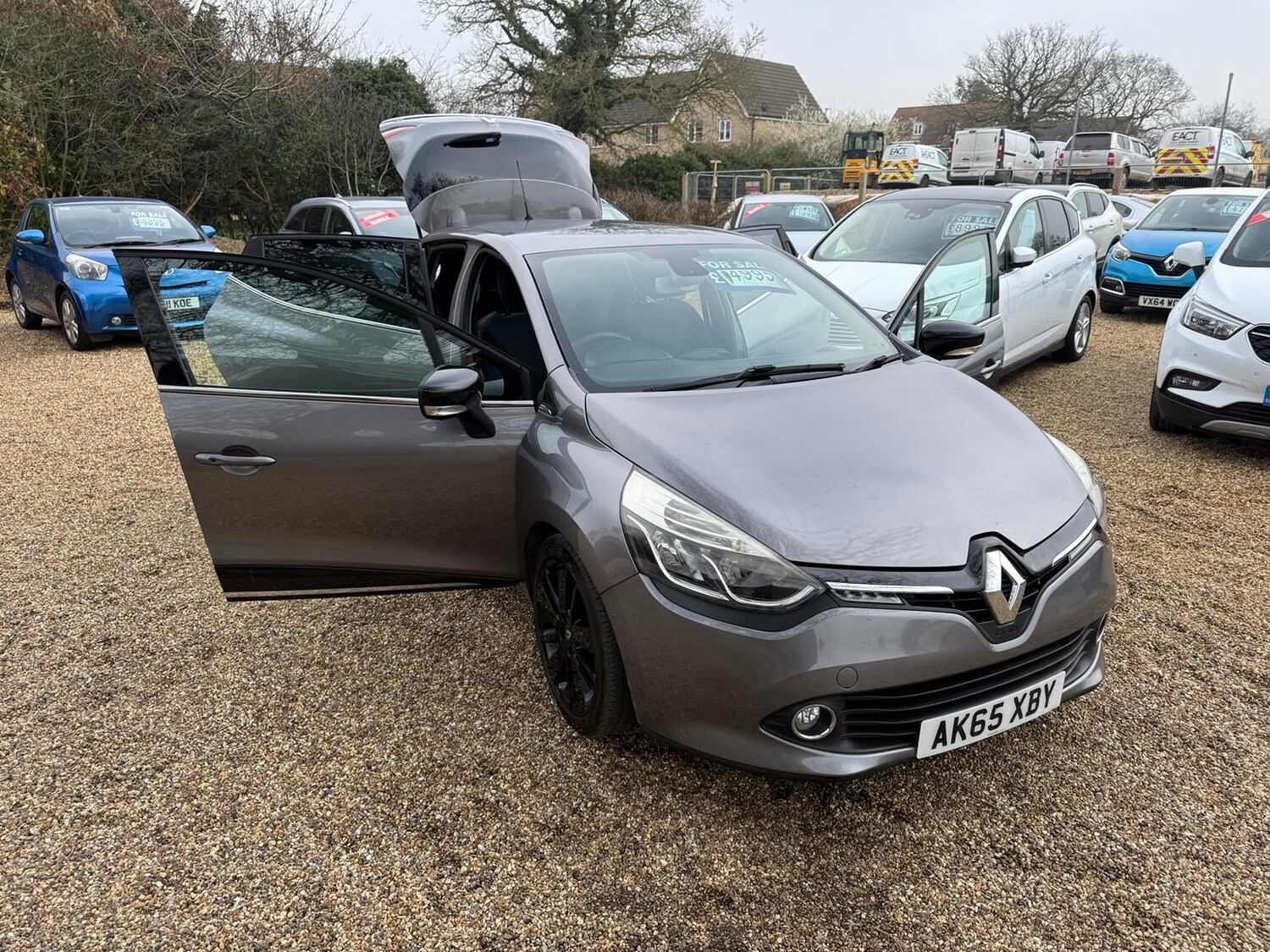 Used Renault Clio 2015 for sale - 77745162: Photo 18