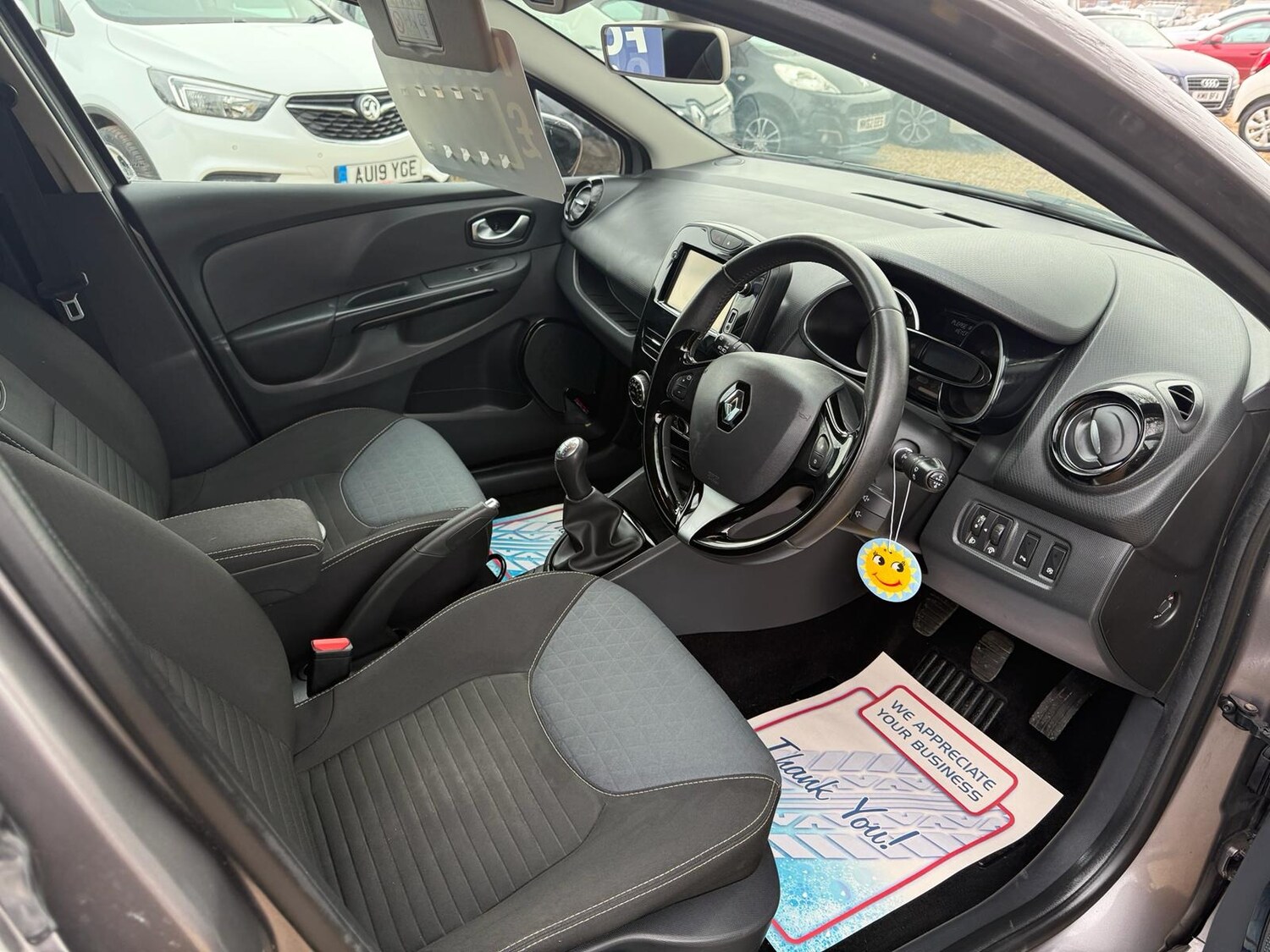 Used Renault Clio 2015 for sale - 77745162: Photo 21