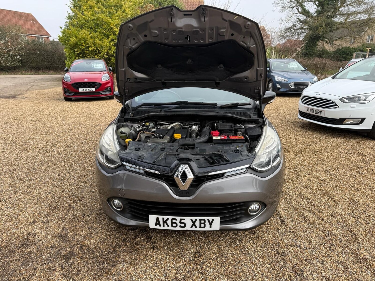 Used Renault Clio 2015 for sale - 77745162: Photo 35