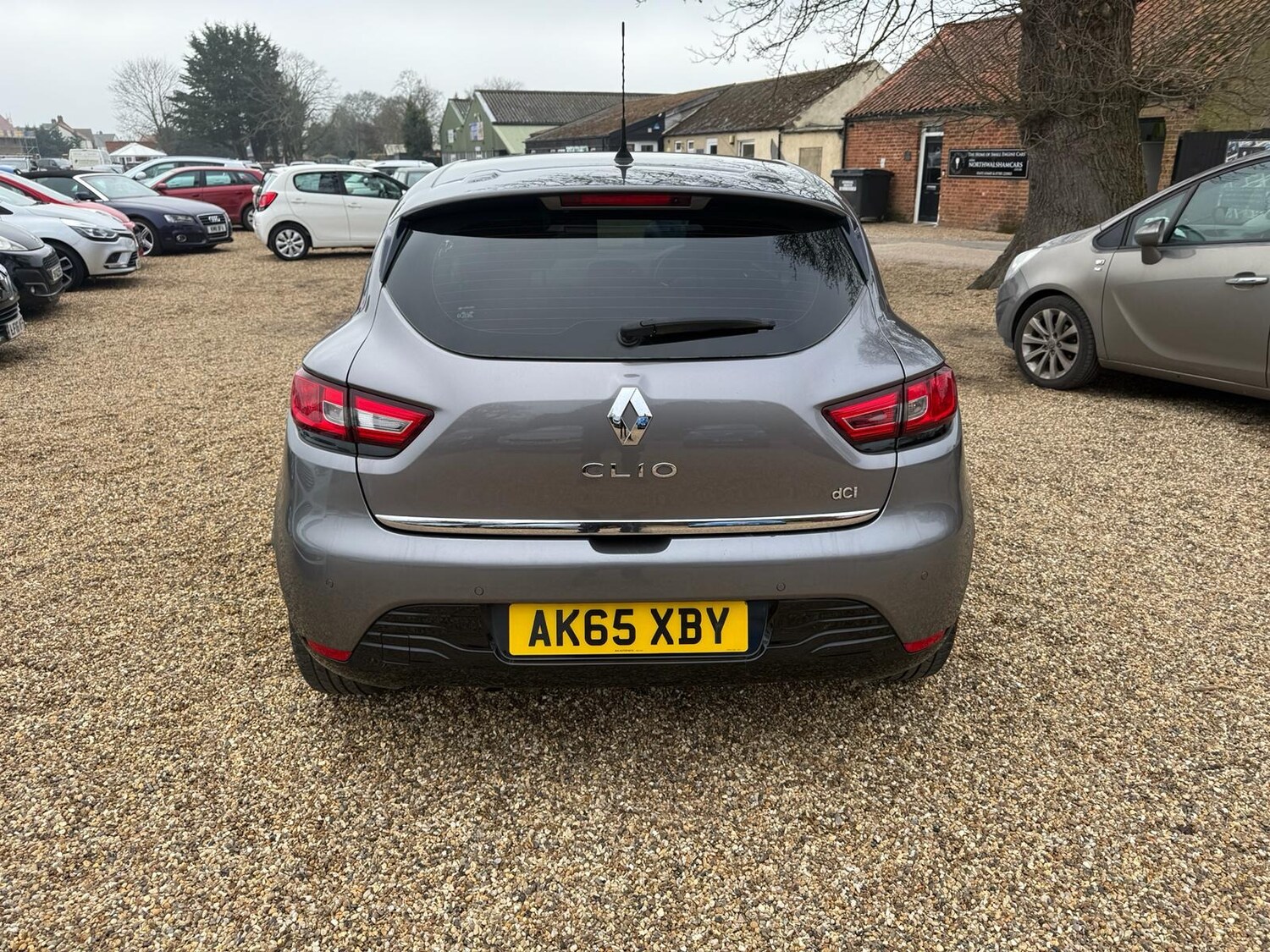 Used Renault Clio 2015 for sale - 77745162: Photo 6