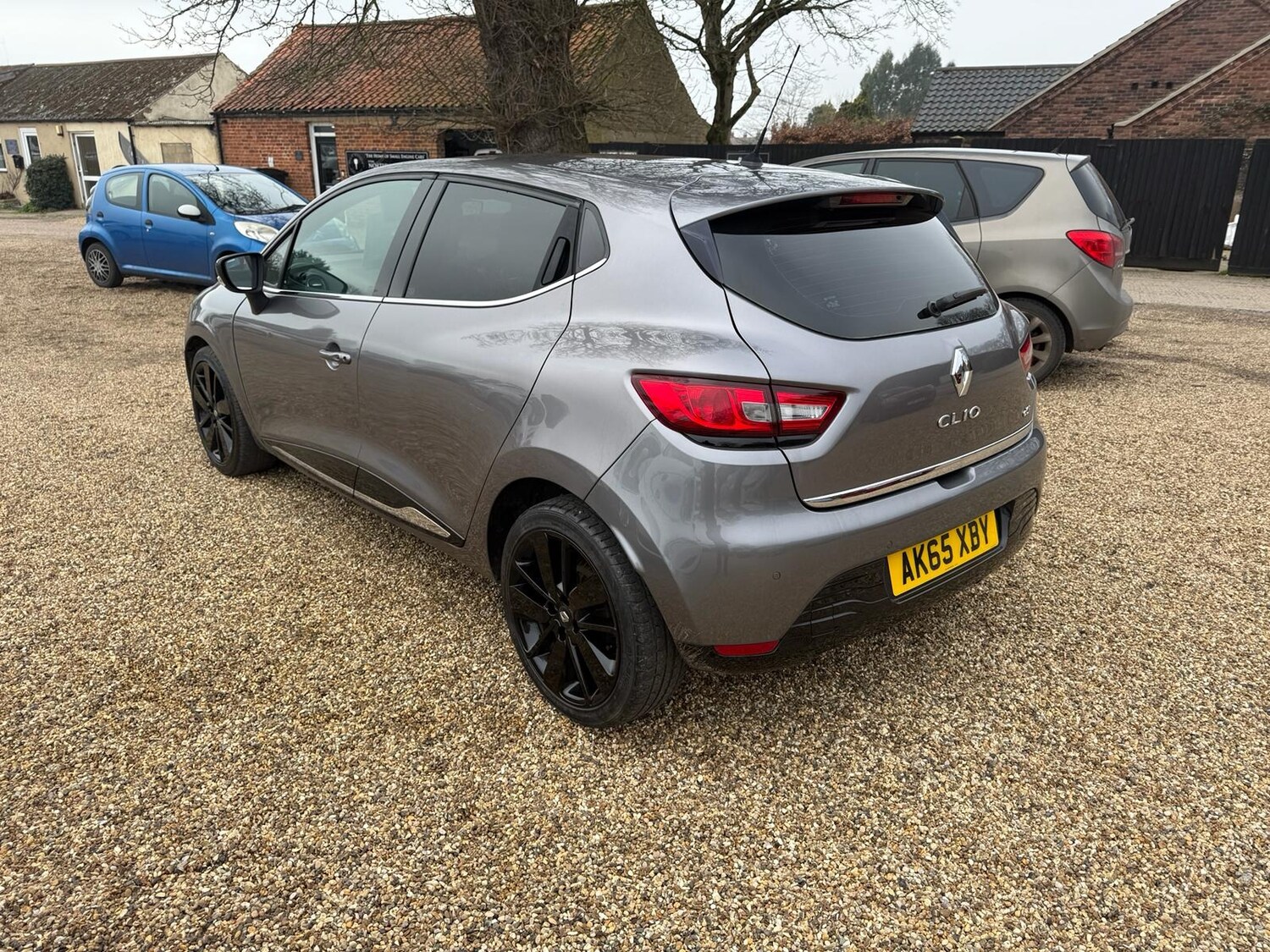 Used Renault Clio 2015 for sale - 77745162: Photo 7