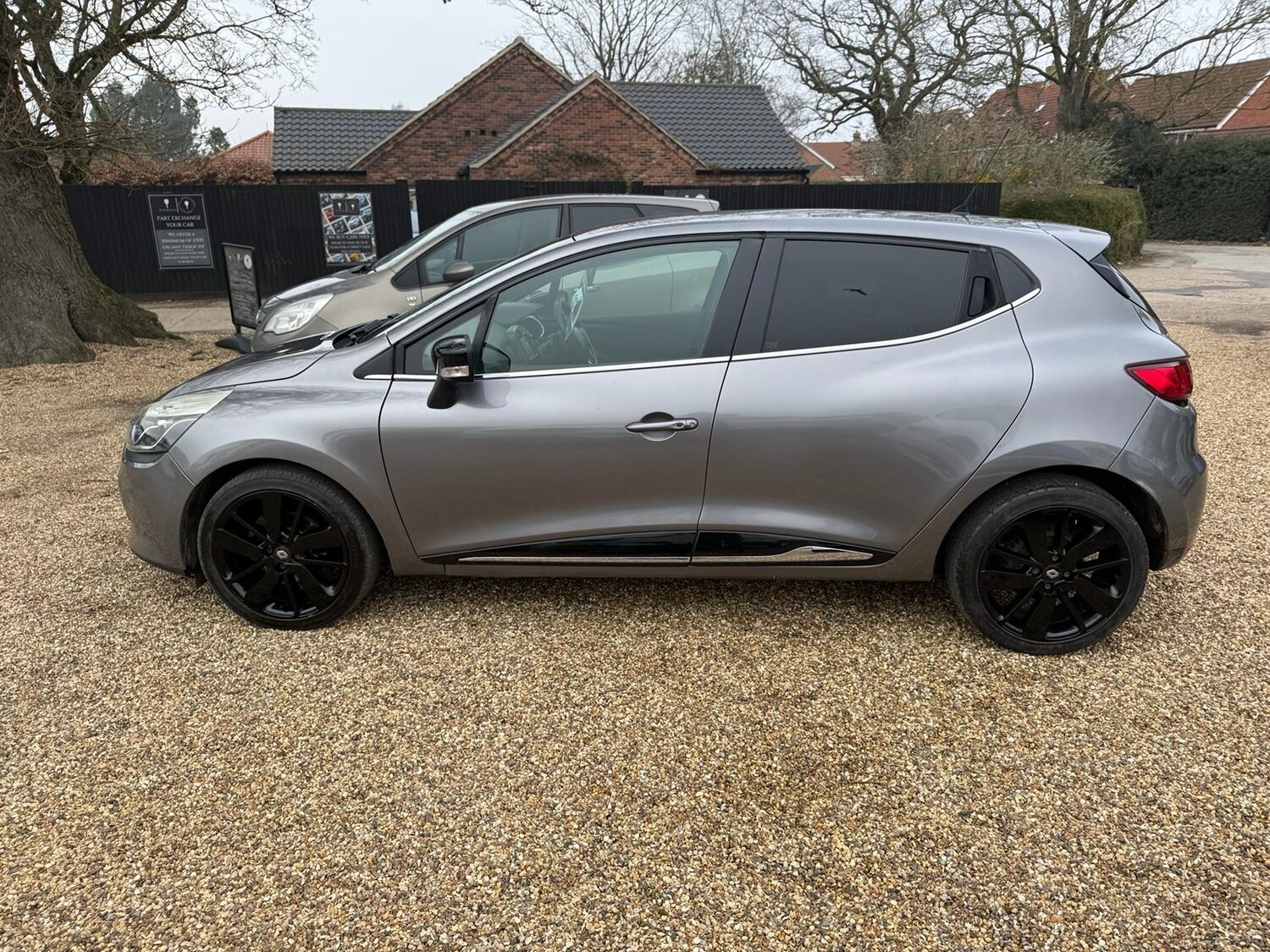 Used Renault Clio 2015 for sale - 77745162: Photo 8