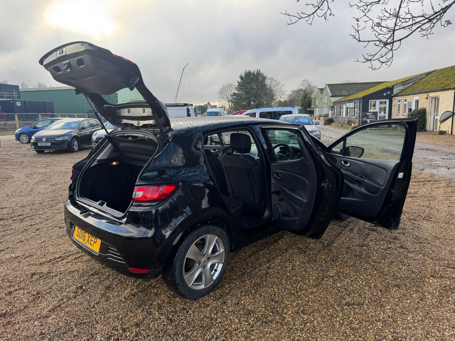 Used Renault Clio 2016 for sale - 77259351: Photo 12