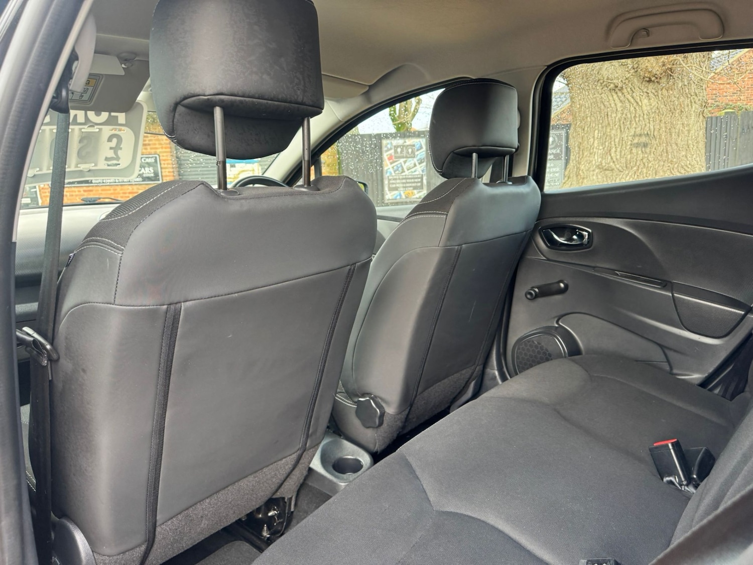 Used Renault Clio 2016 for sale - 77259351: Photo 40