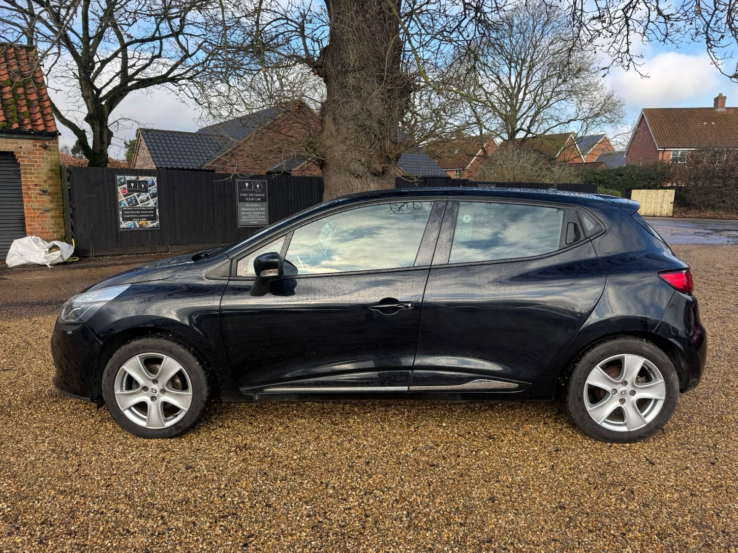 Used Renault Clio 2016 for sale - 77259351: Photo 8