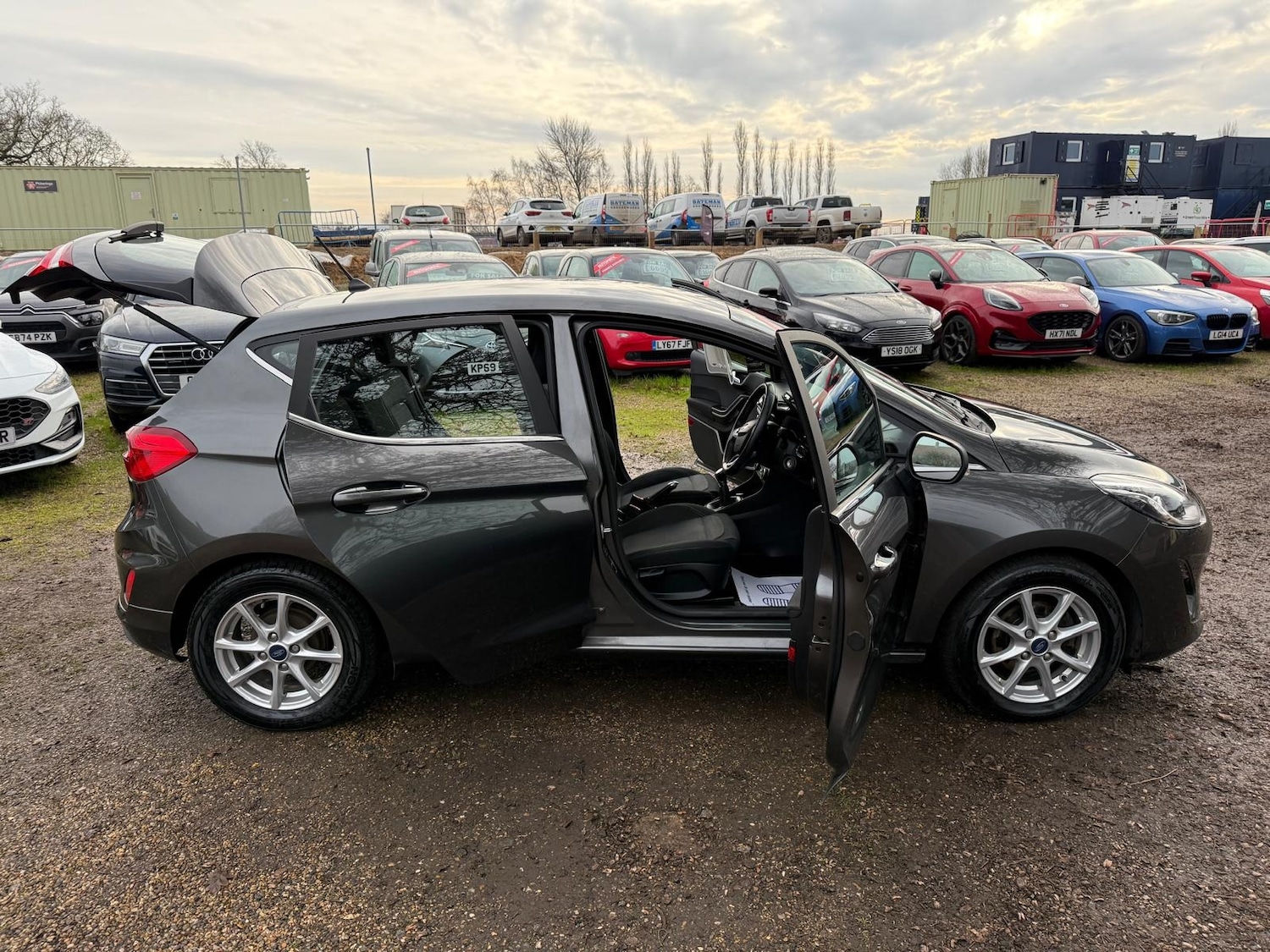 Used Ford Fiesta 2018 for sale - 76970098: Photo 12