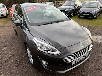 Used Ford Fiesta 2018 for sale - 76970098: Photo