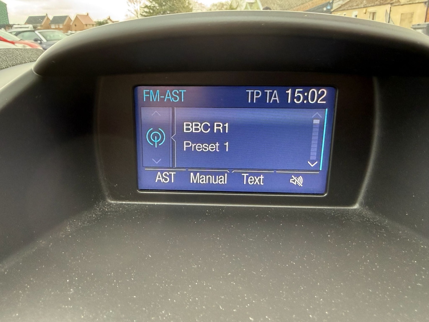 Used Ford Fiesta 2017 for sale - 77848200: Photo 24