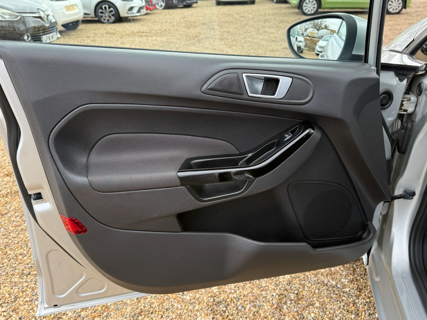 Used Ford Fiesta 2017 for sale - 77848200: Photo 27