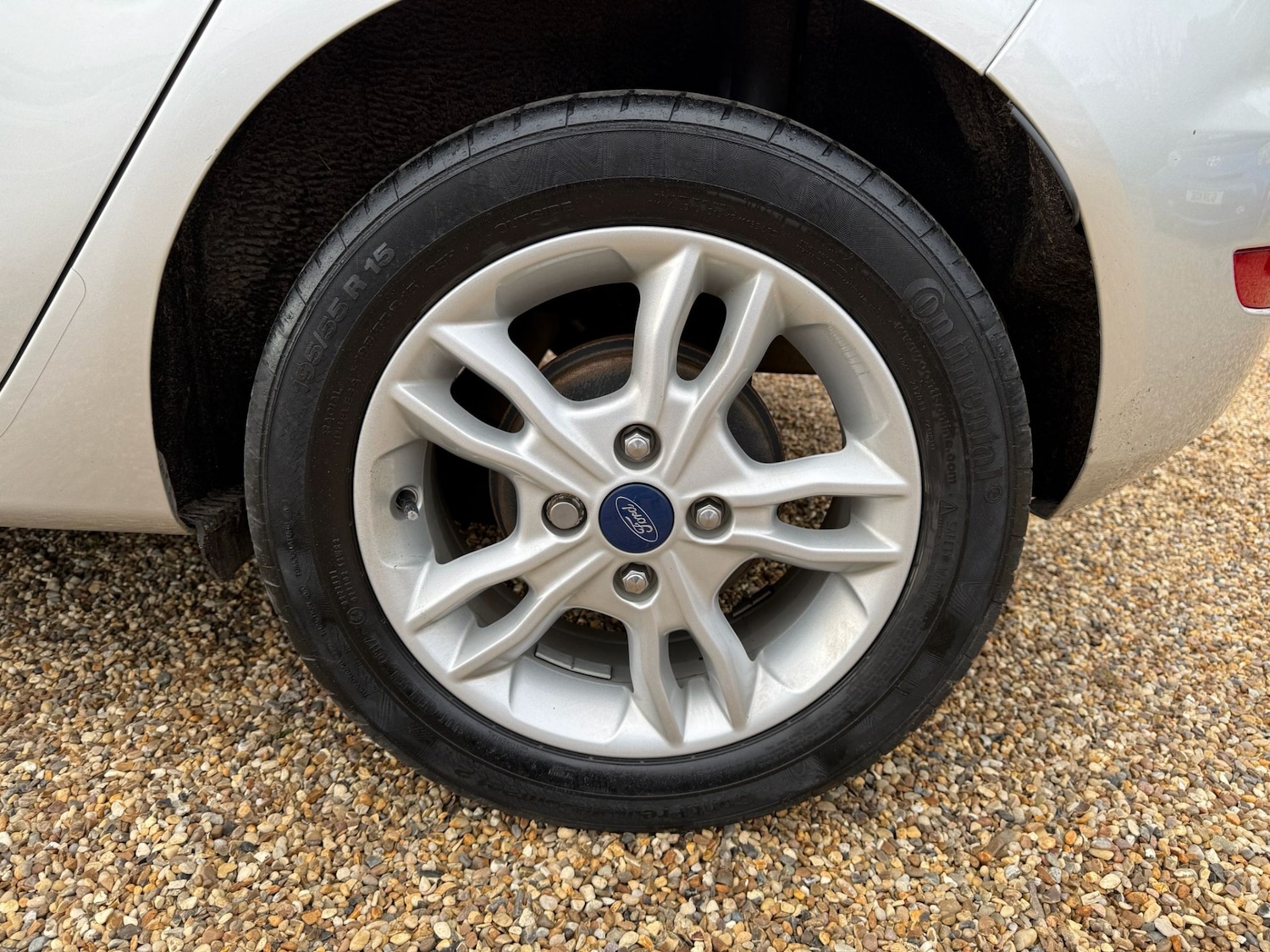 Used Ford Fiesta 2017 for sale - 77848200: Photo 28