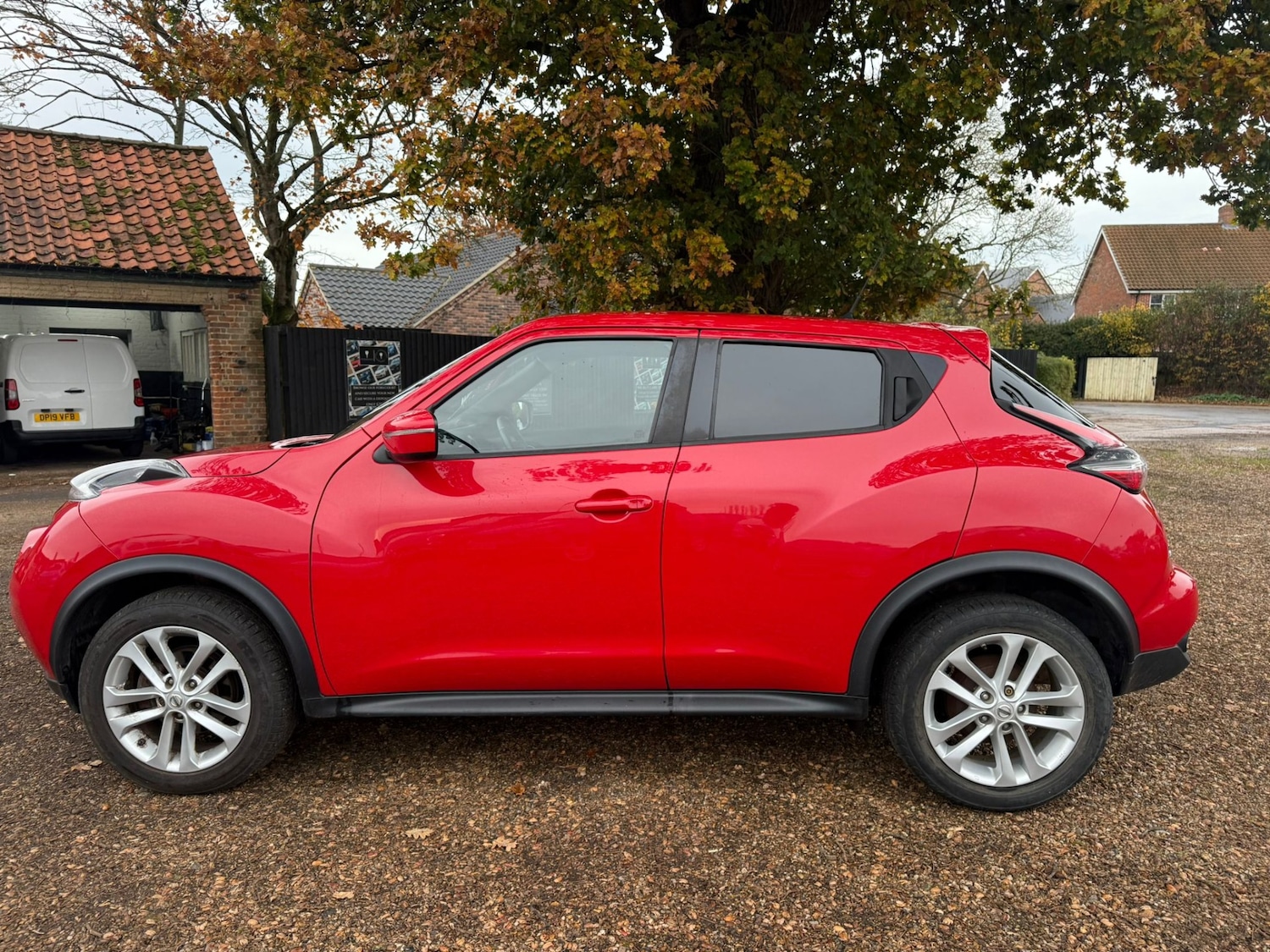 Used Nissan Juke 2016 for sale - 76493916: Photo 8