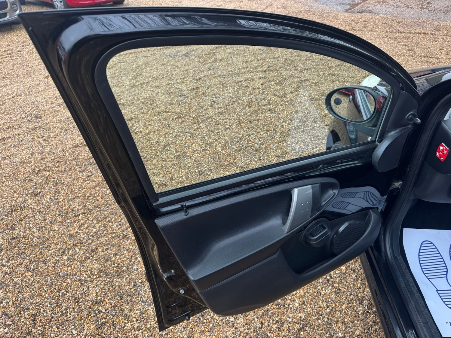 Used Peugeot 107 2012 for sale - 77541210: Photo 24