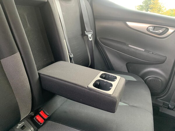 Used Nissan Qashqai 2017 for sale - 76230504: Photo 31