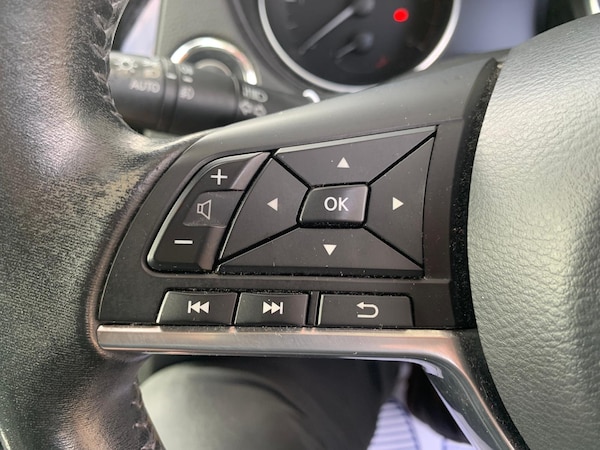 Used Nissan Qashqai 2017 for sale - 76230504: Photo 36