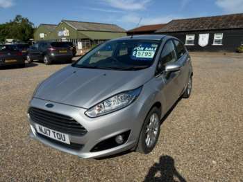 2017 (17) - 1.25 82 Zetec 5dr