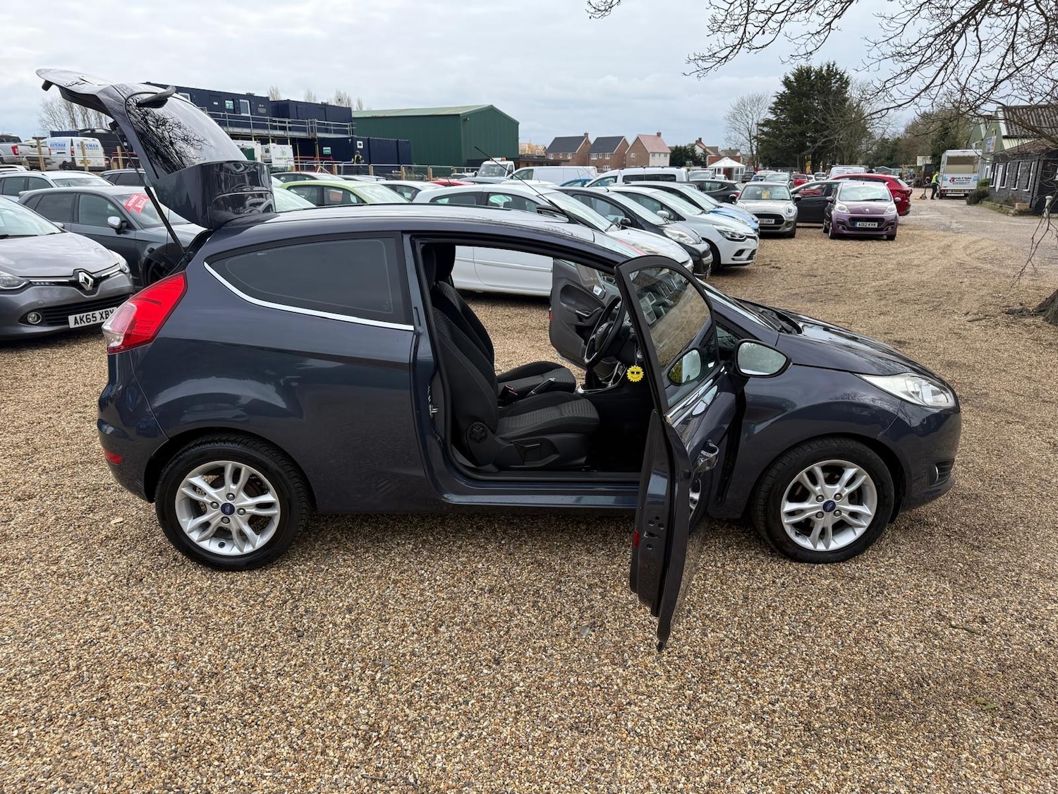 Used Ford Fiesta 2014 for sale - 78091019: Photo 15