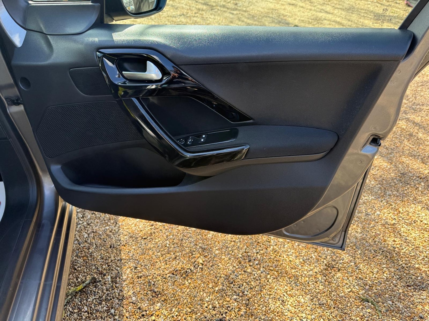 Used Peugeot 208 2018 for sale - 78081300: Photo 12