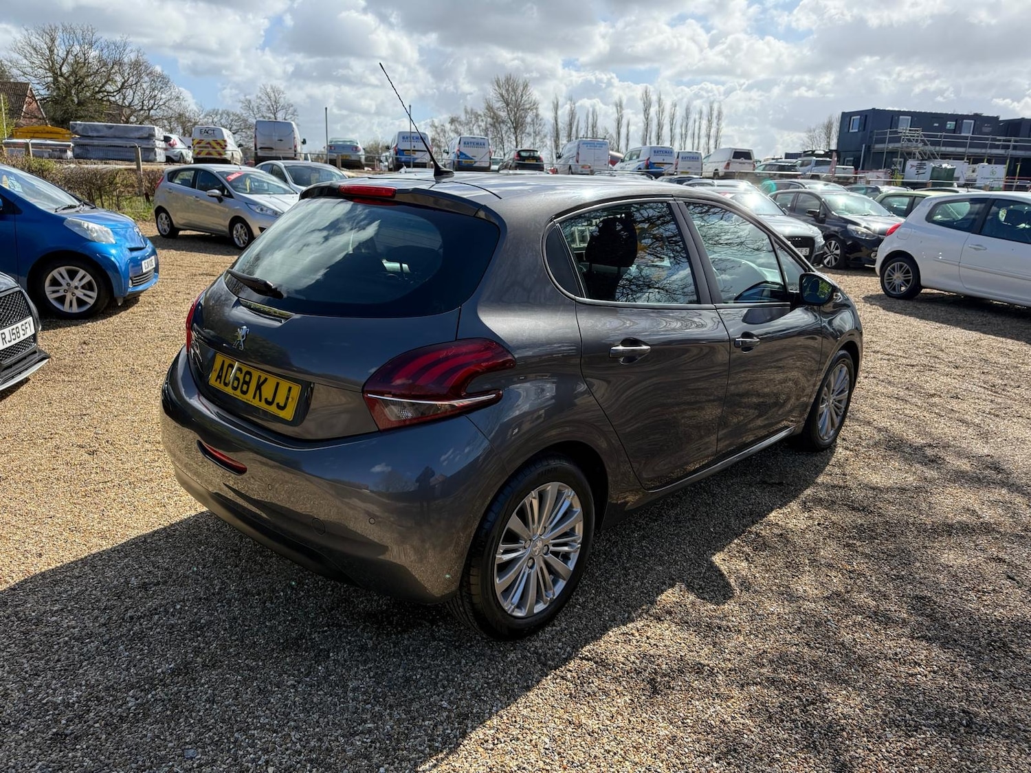 Used Peugeot 208 2018 for sale - 78081300: Photo 5