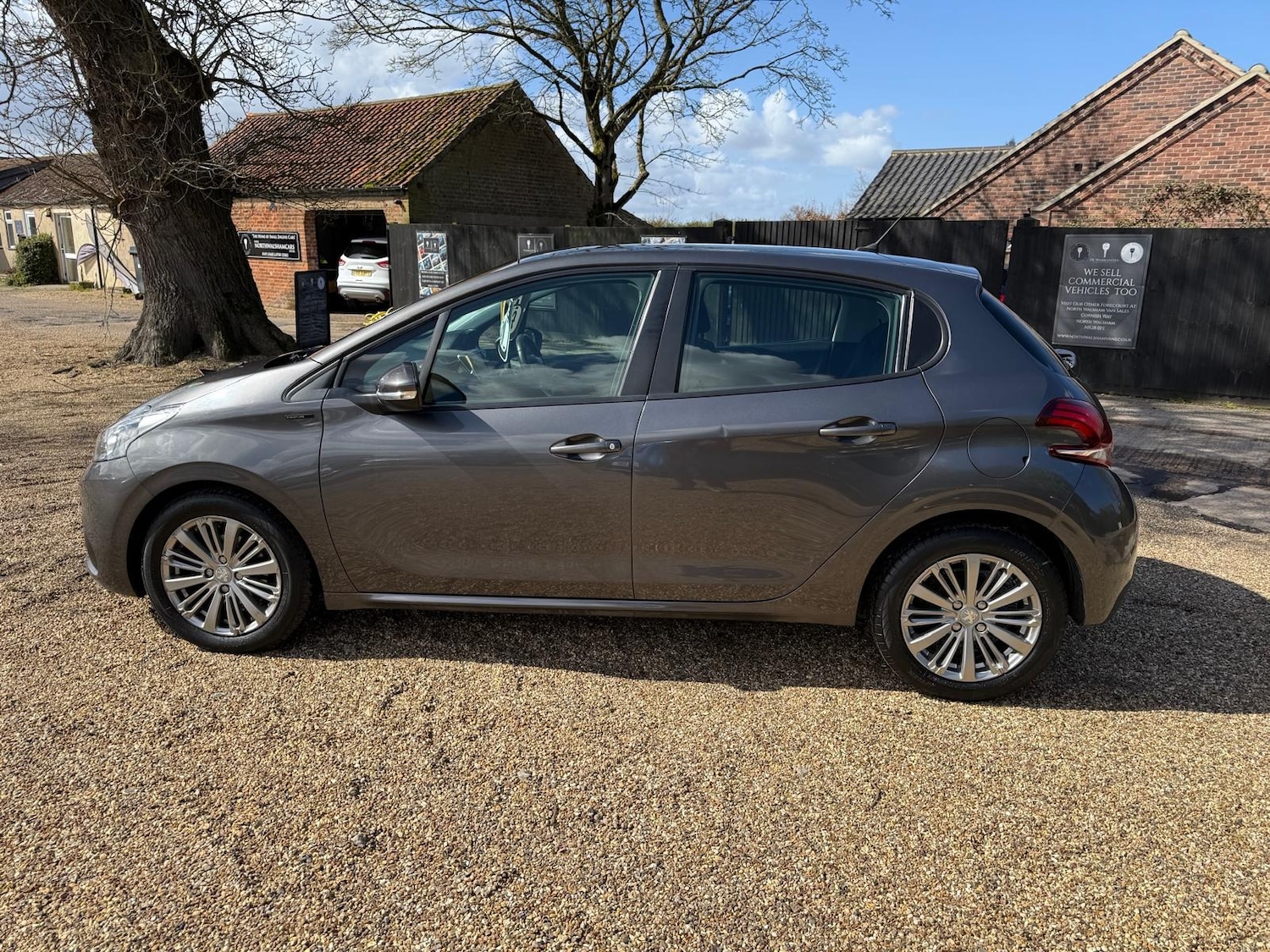 Used Peugeot 208 2018 for sale - 78081300: Photo 7