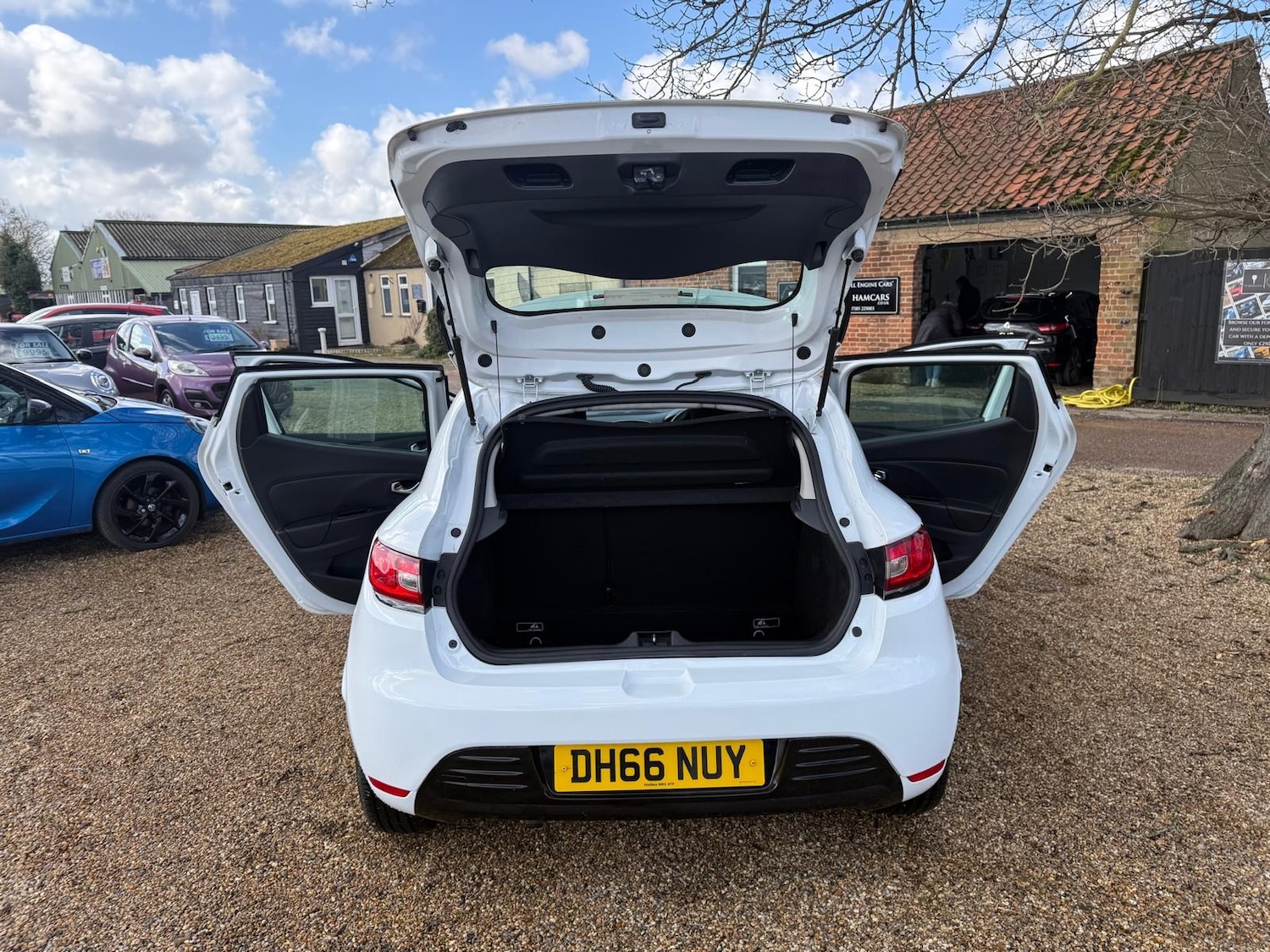 Used Renault Clio 2017 for sale - 78026219: Photo 14