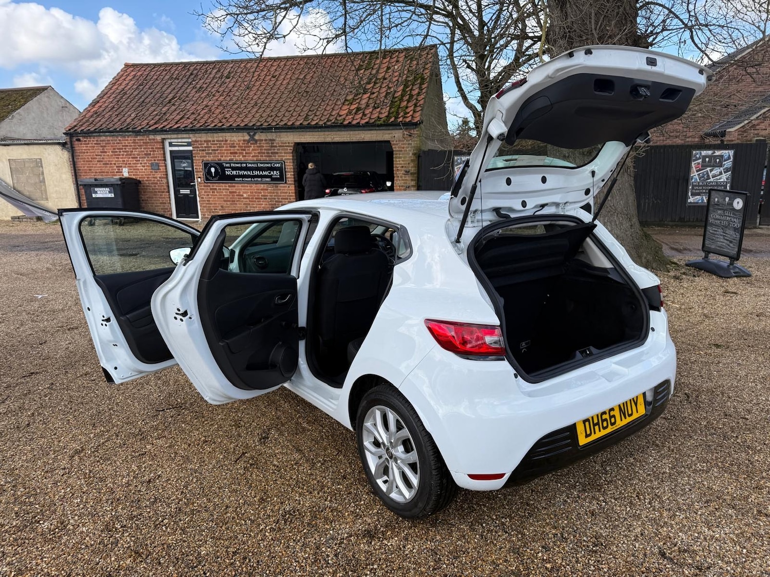 Used Renault Clio 2017 for sale - 78026219: Photo 15