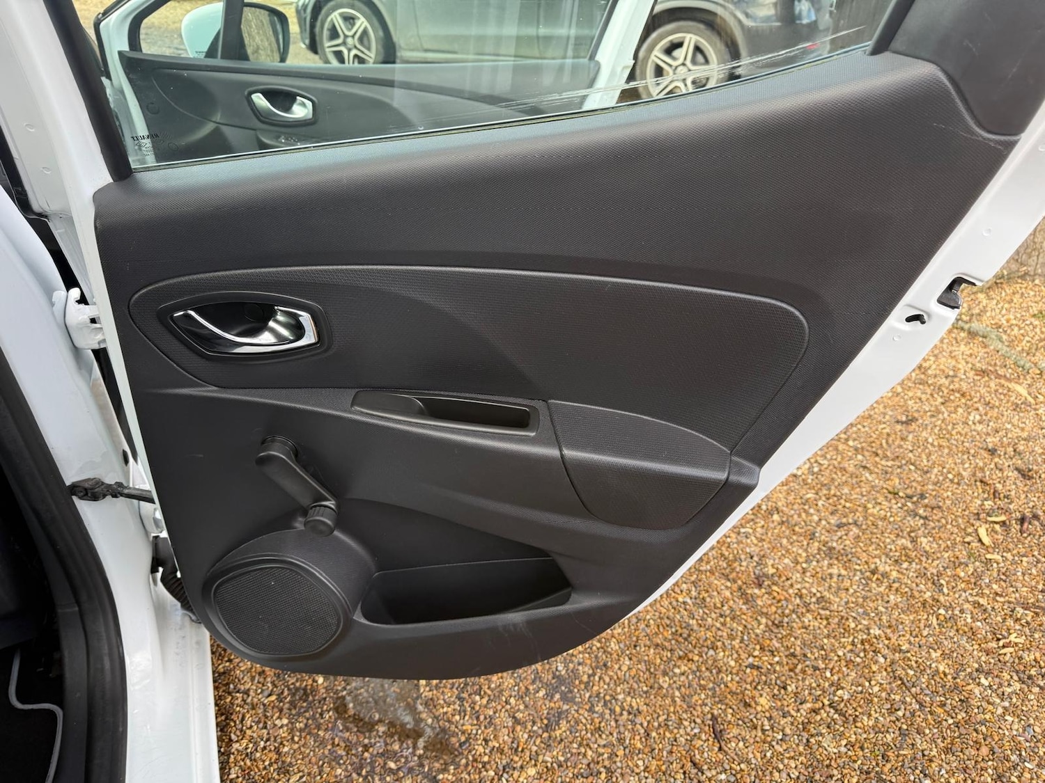 Used Renault Clio 2017 for sale - 78026219: Photo 19