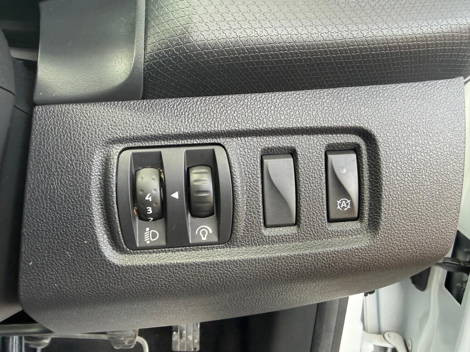 Used Renault Clio 2017 for sale - 78026219: Photo 33