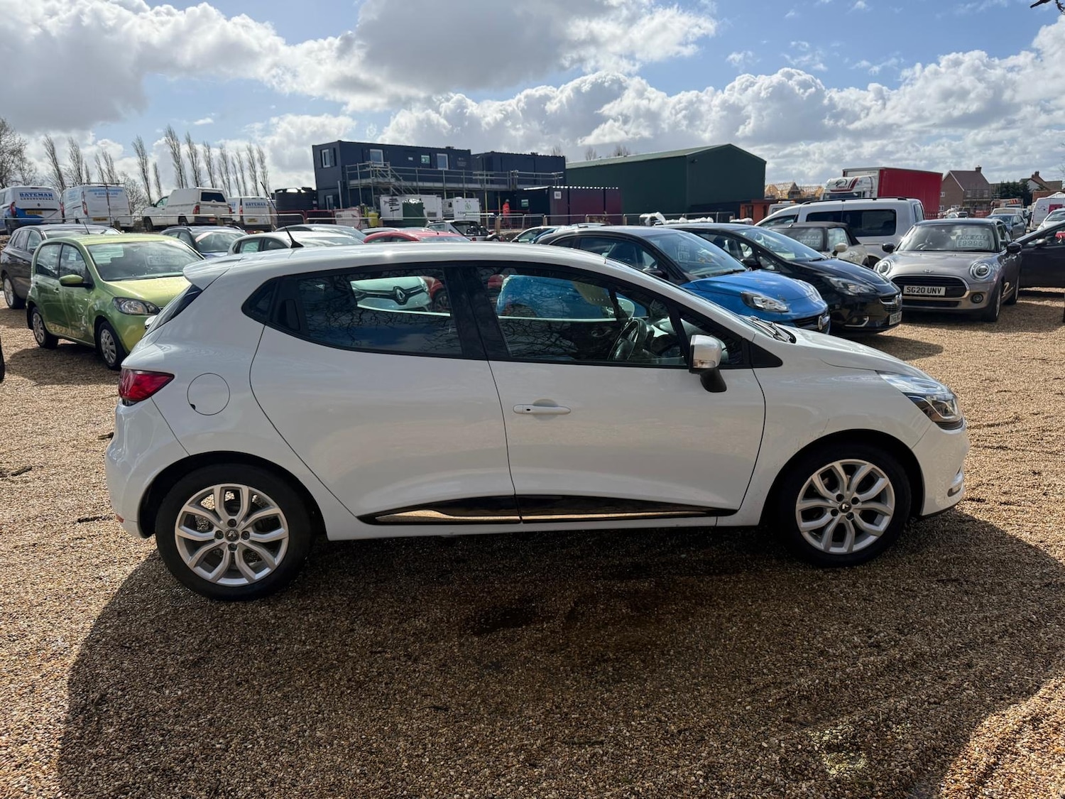 Used Renault Clio 2017 for sale - 78026219: Photo 4