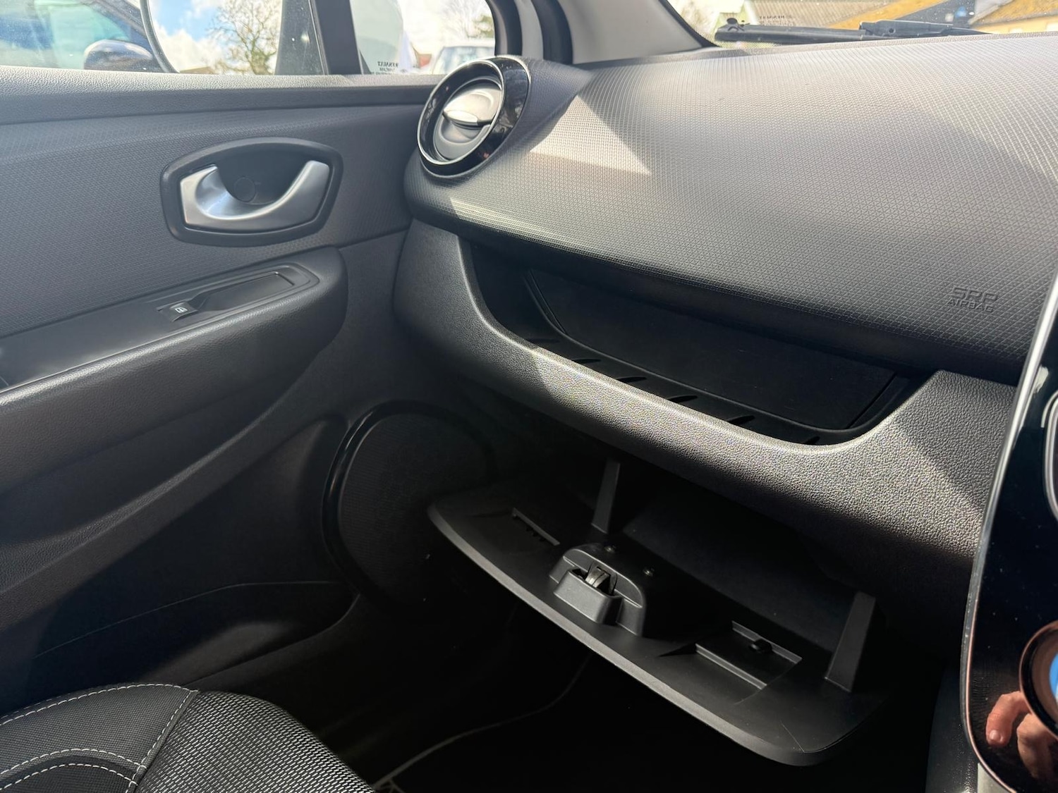 Used Renault Clio 2017 for sale - 78026219: Photo 45