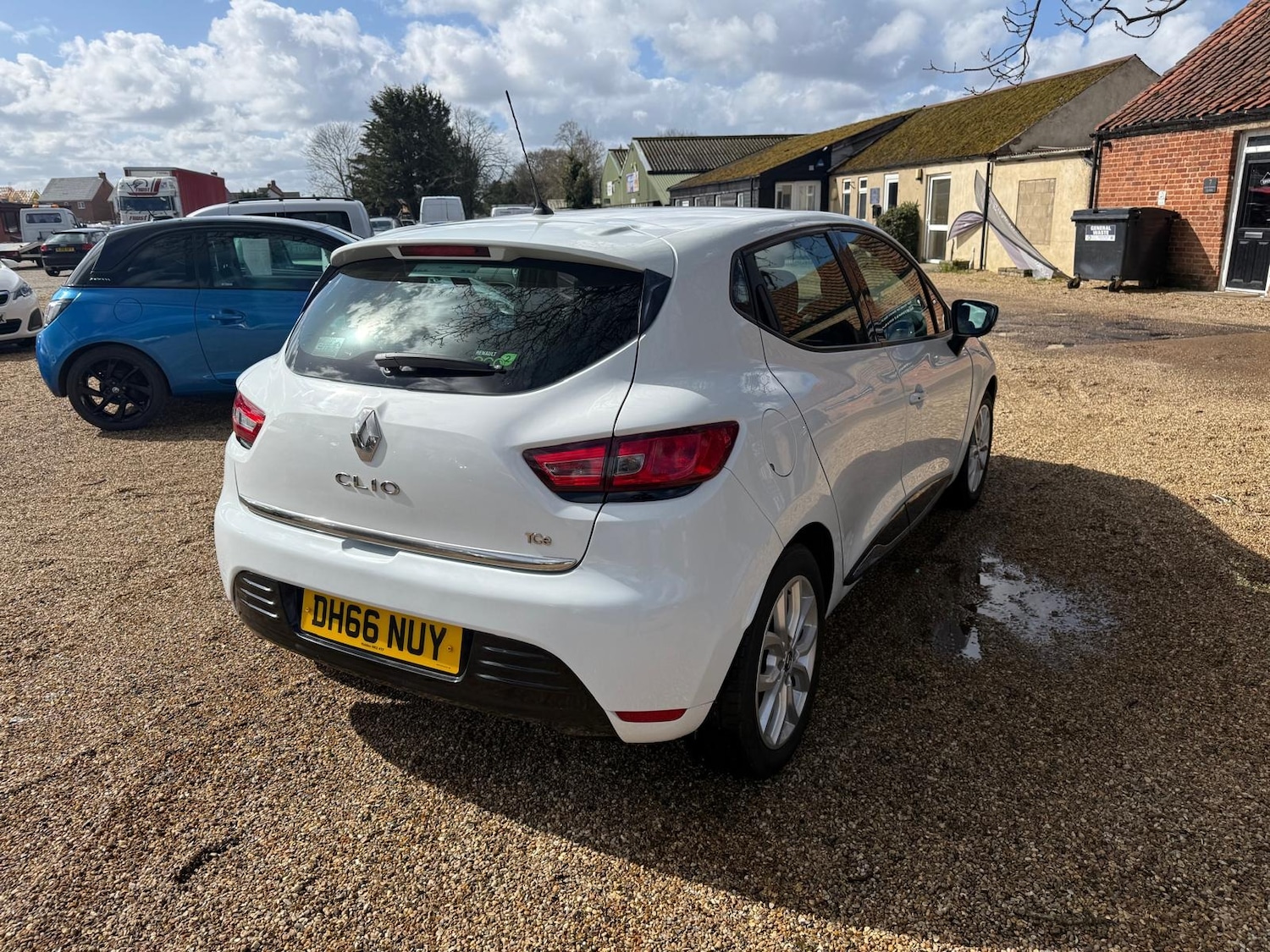 Used Renault Clio 2017 for sale - 78026219: Photo 5